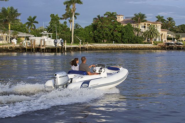 Walker Bay Tender Generation 340 DLX - 2024