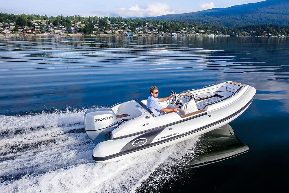 Walker Bay Generation 525DLX - AKCIJA - 2025