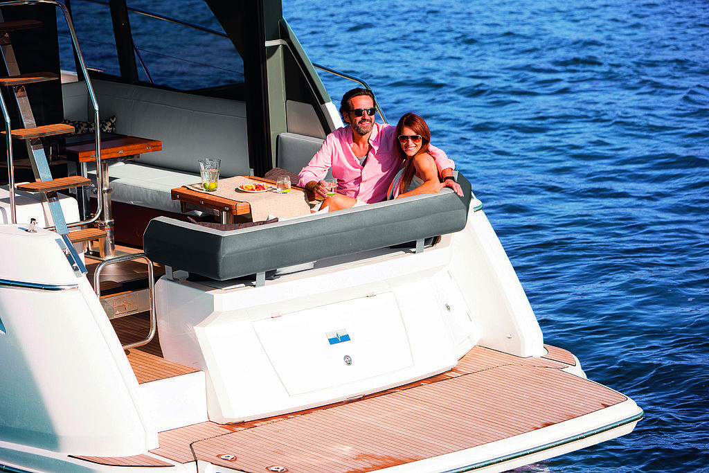 Bavaria R40 Fly - 2025