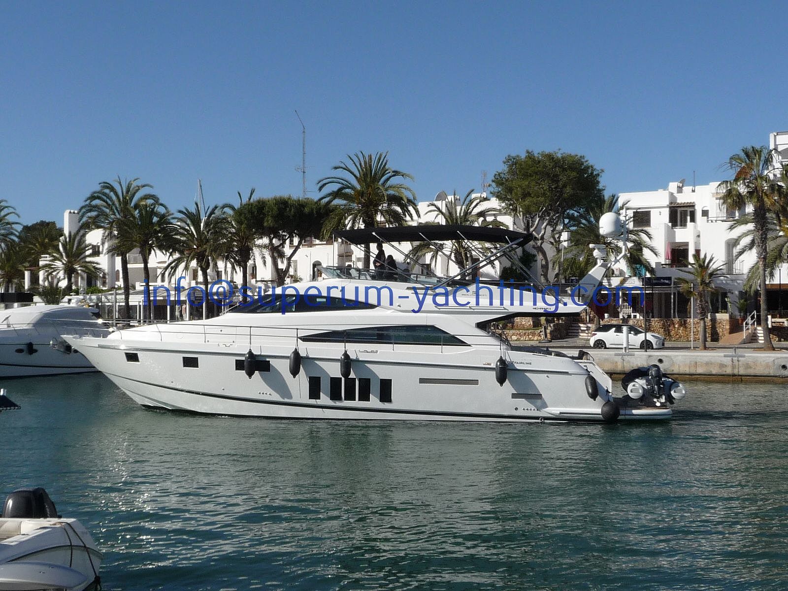 Fairline Squadron 65 - 2014