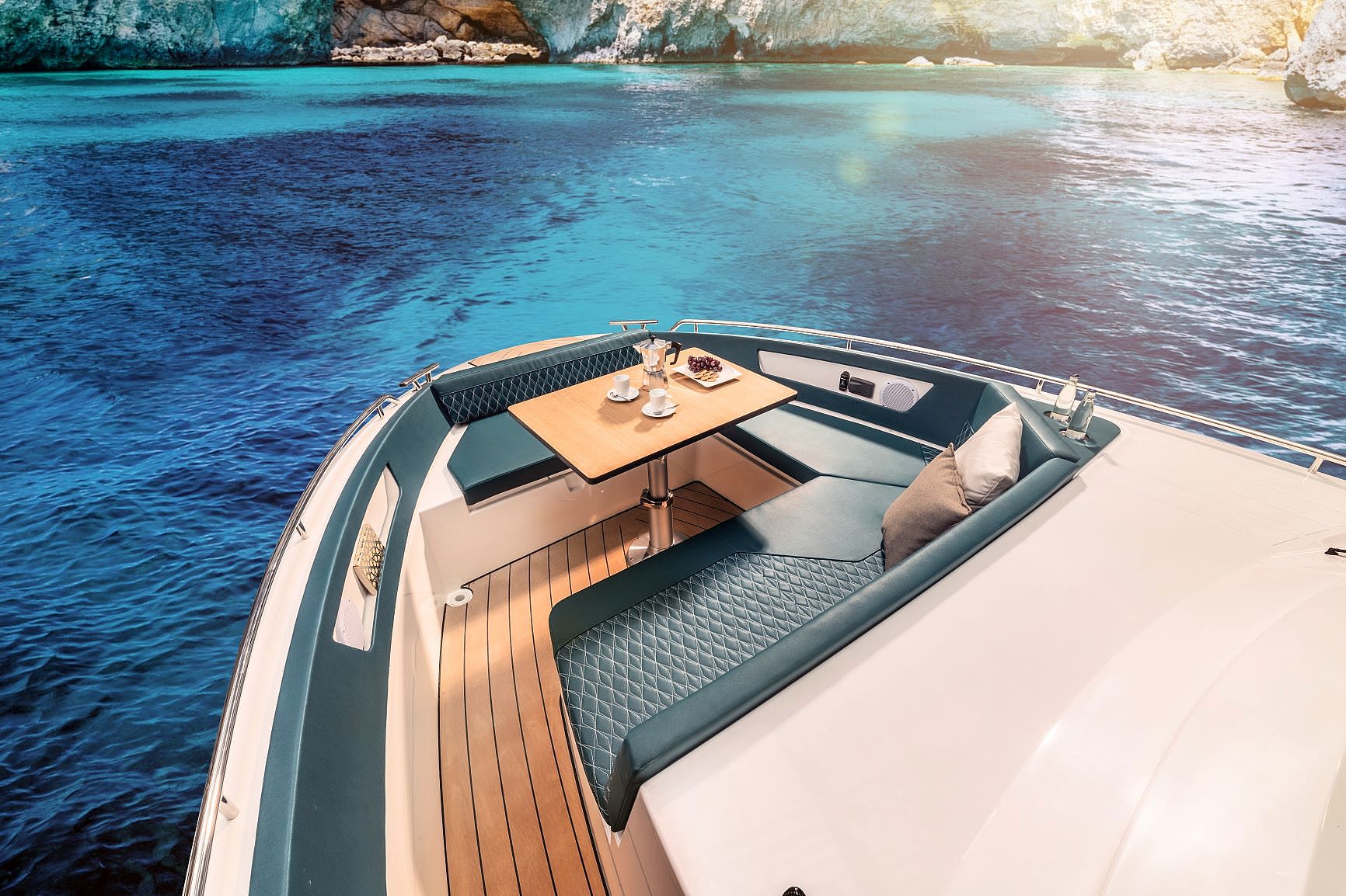 Bavaria VIDA 33 HT (NOVO MODELNO LETO) - 2025