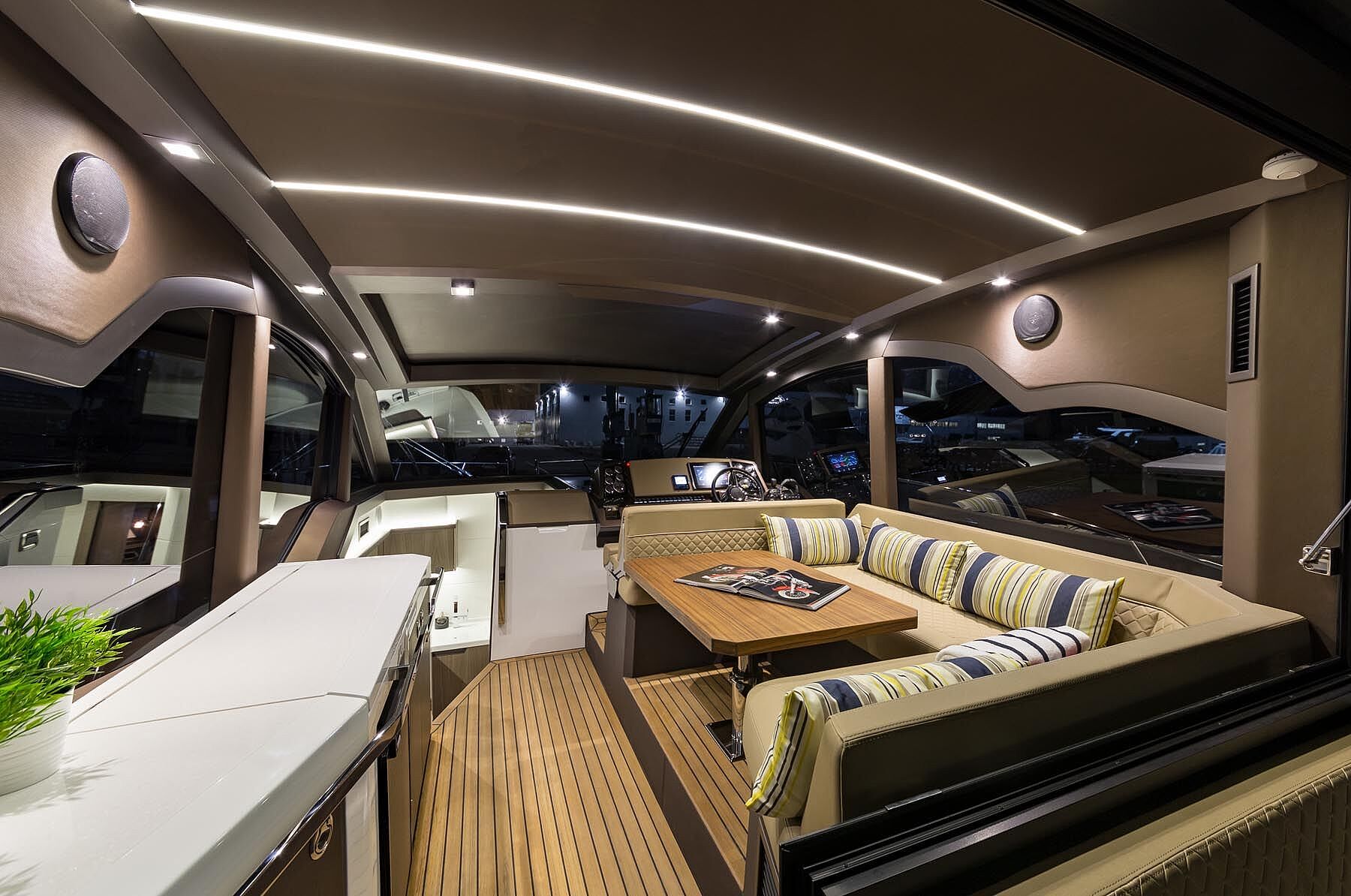 Galeon 425 HTS - 2023