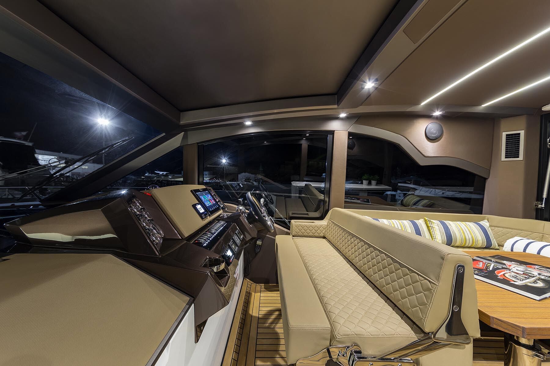 Galeon 425 HTS - 2023