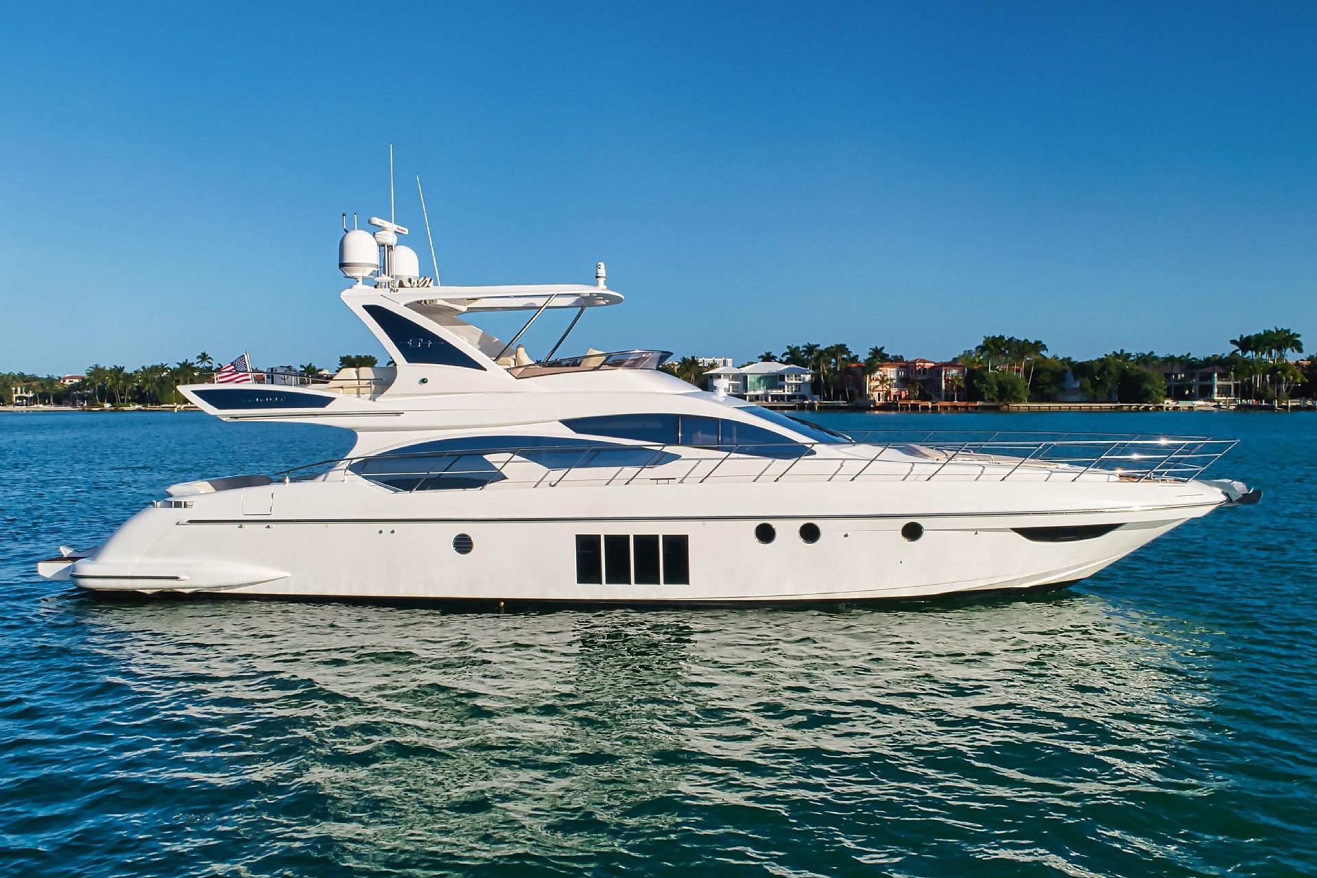 Azimut 64 - 2013