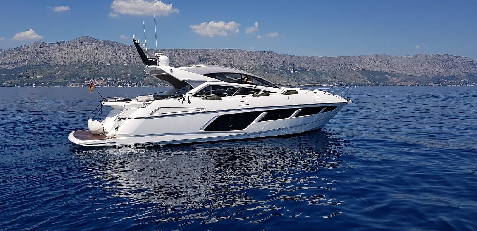 Sunseeker Predator 57 - 2015