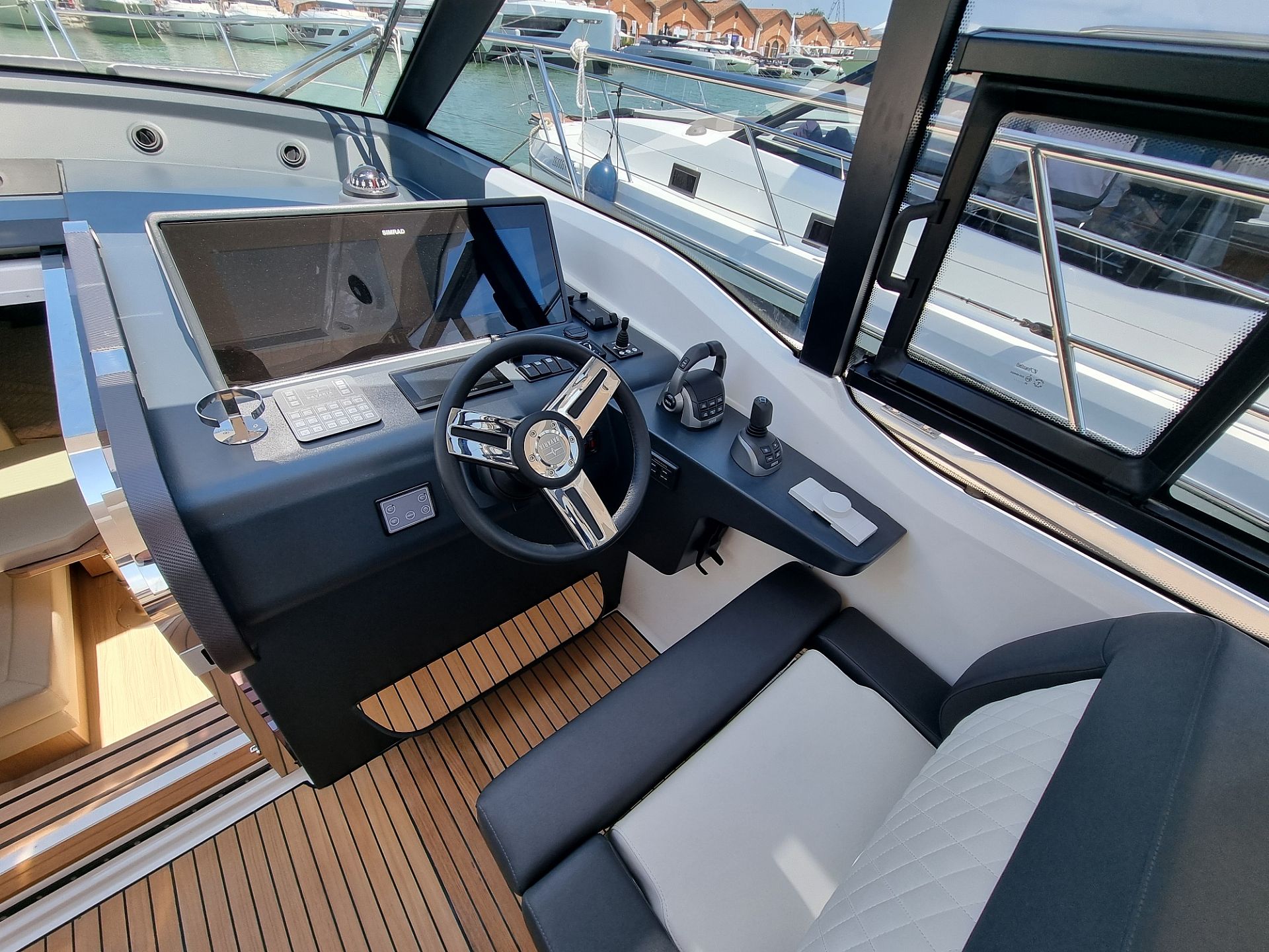 Bavaria SR35 Open top - 2025 - for sale: 254300.-EUR
