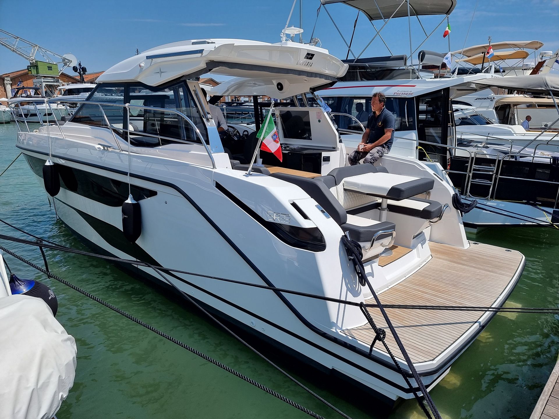Bavaria SR33 Hard top NOVI MODEL 20232023 for sale: 242700.-EUR
