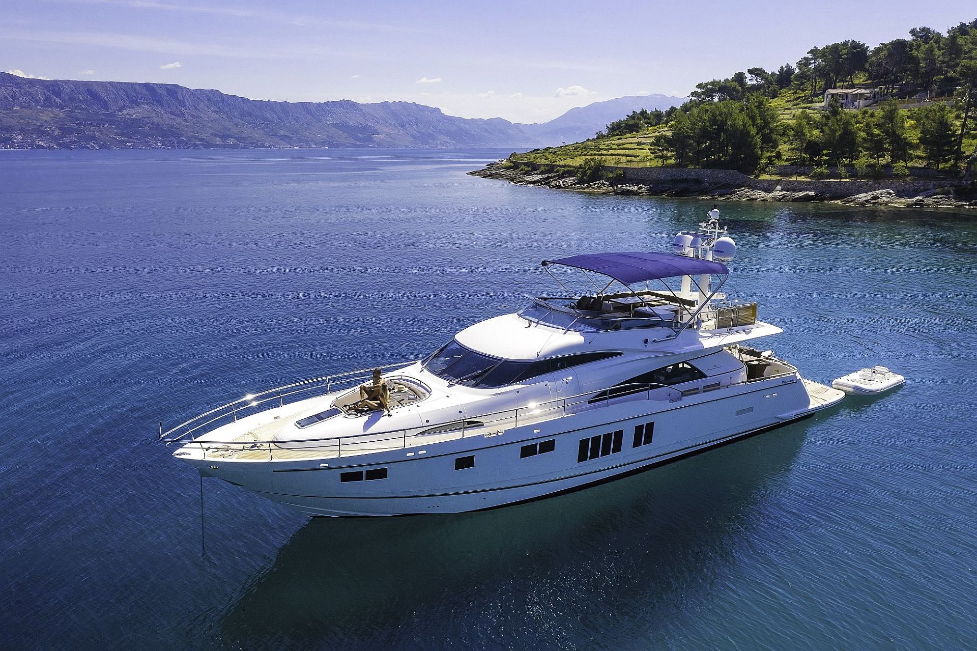 Fairline Squadron 78 Custom - 2013