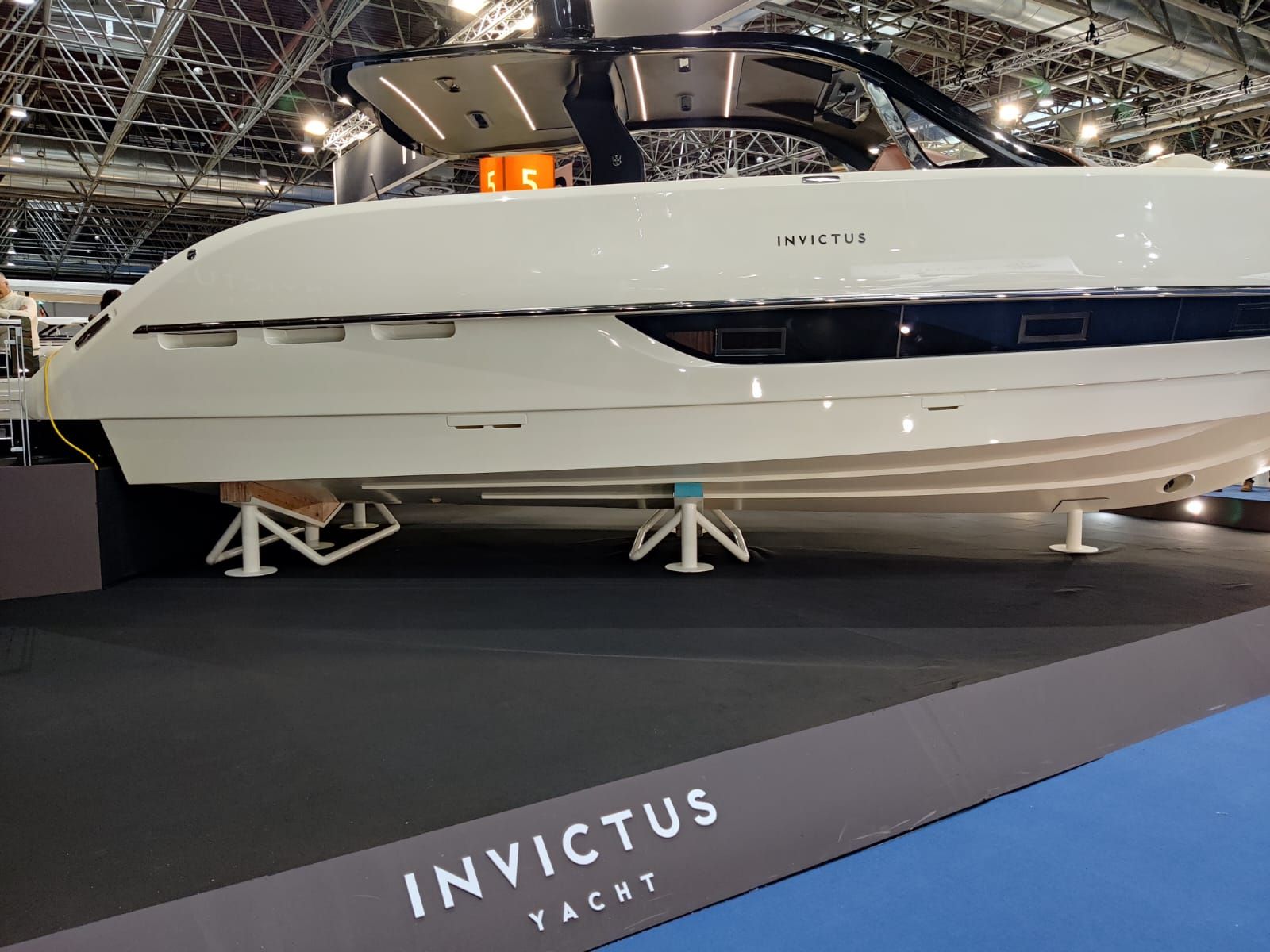INVICTUS TT 420 - 2023