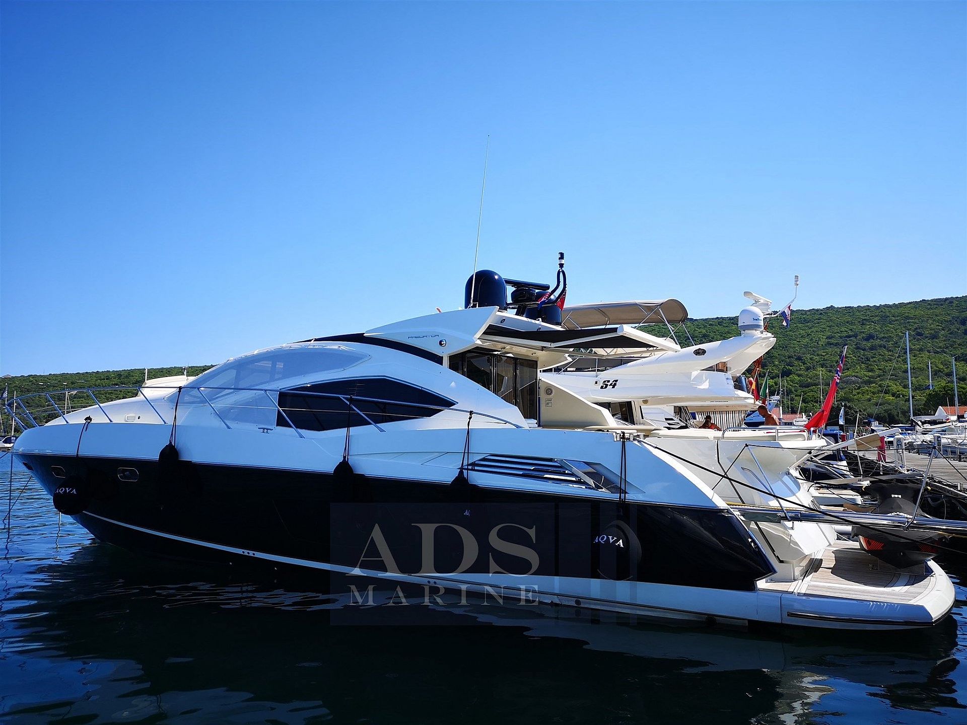 Sunseeker Predator 64 - 2011