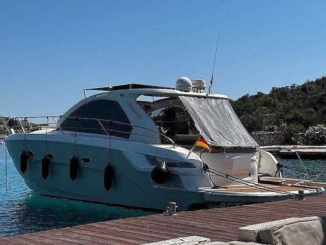 Bavaria 38 HT Highline2012 for sale: 195000.-EUR