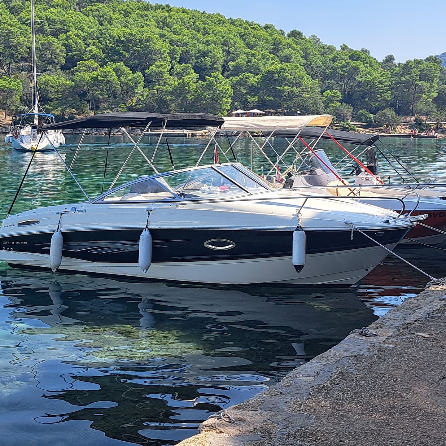 Bayliner Cuddy Europe - 2013