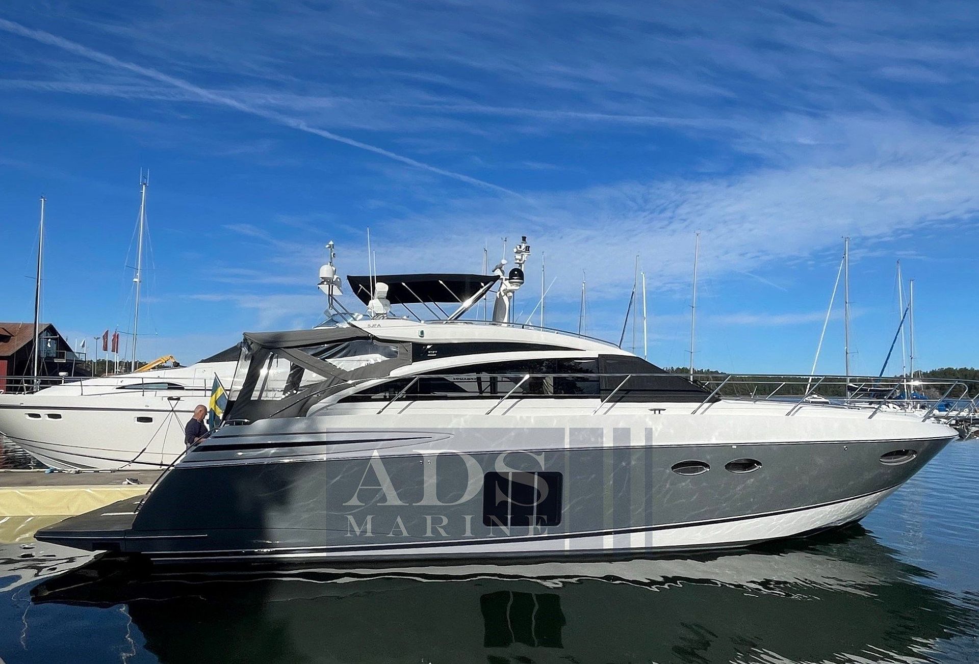 Princess V52 - 52 - 2012