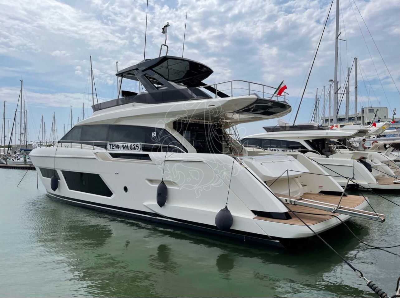 Ferretti 670 - 2021