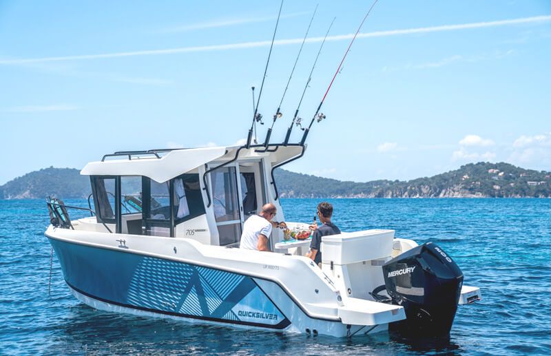 Quicksilver 705 Pilothouse + Mercury F200 V6 - hitra dobava - 2023