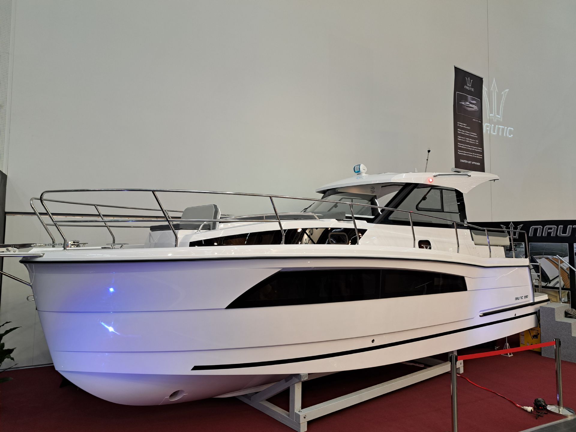 Nautic Yachts 990 CC - DEMO PLOVILO - 2024
