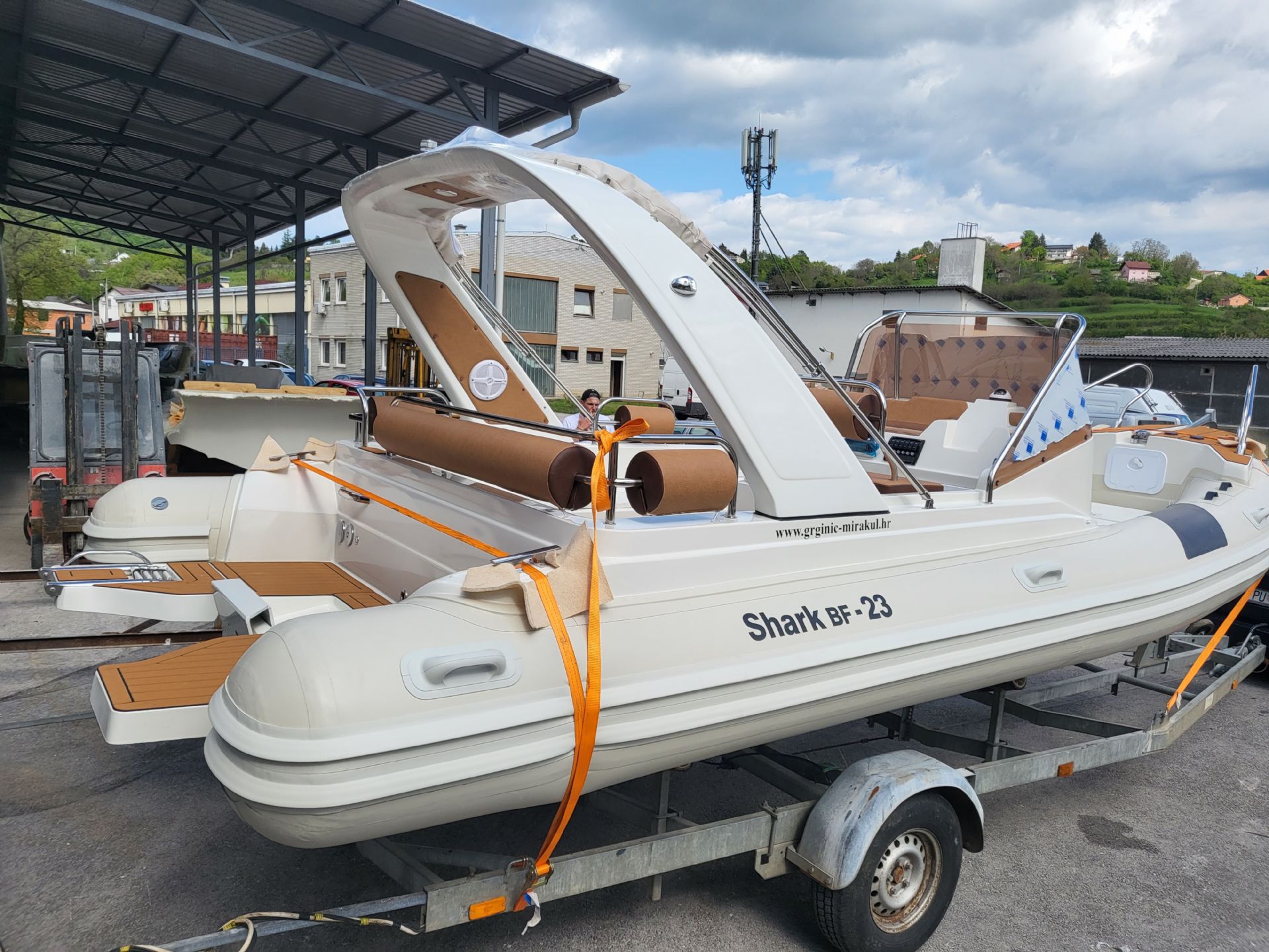 MIRAKUL SHARK 23 - 2024