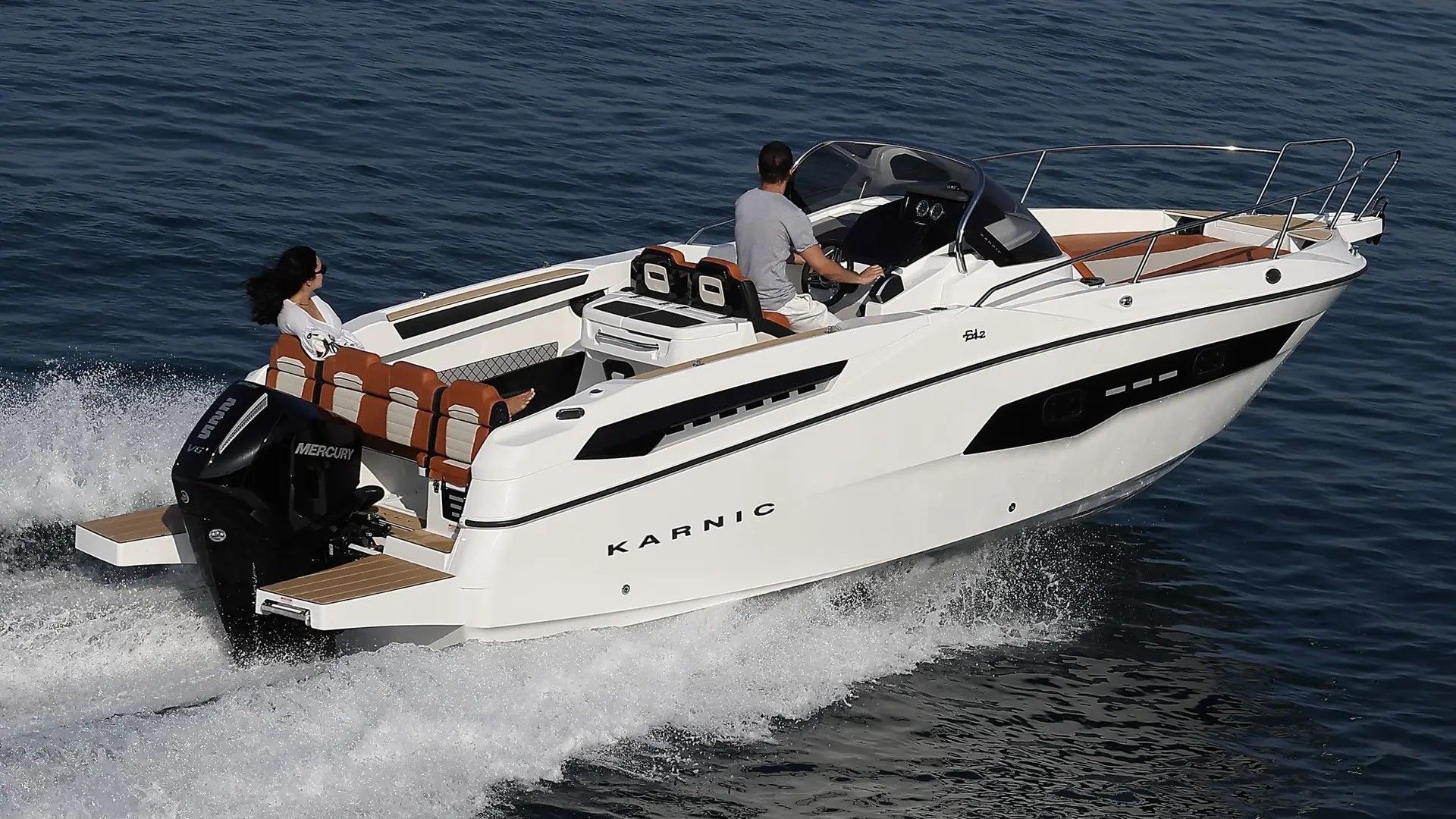 Karnic SL742 - v prihodu - 2025