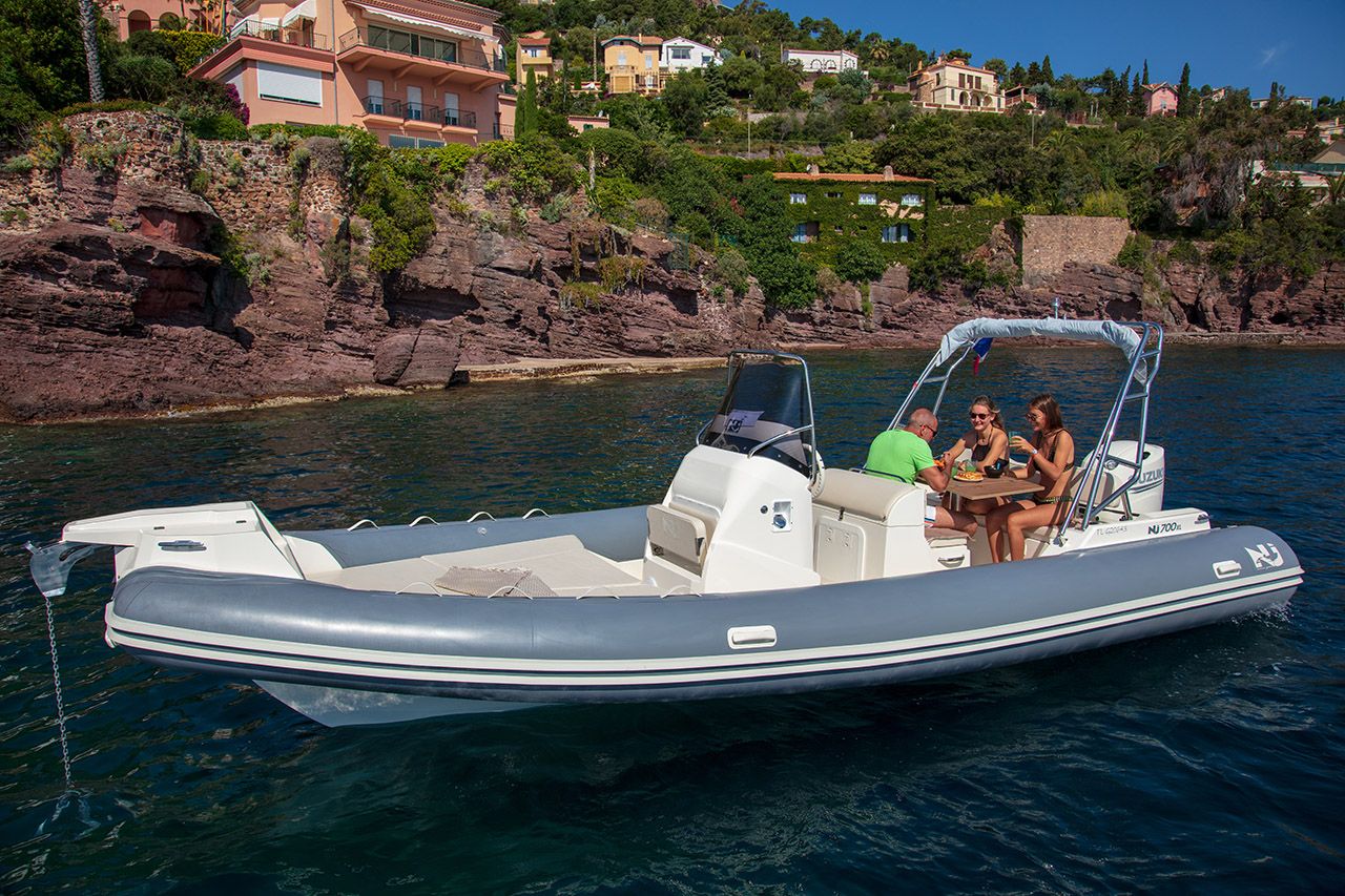 Nuova Jolly NJ700 XL - paketna ponudba z motorjem - 2025