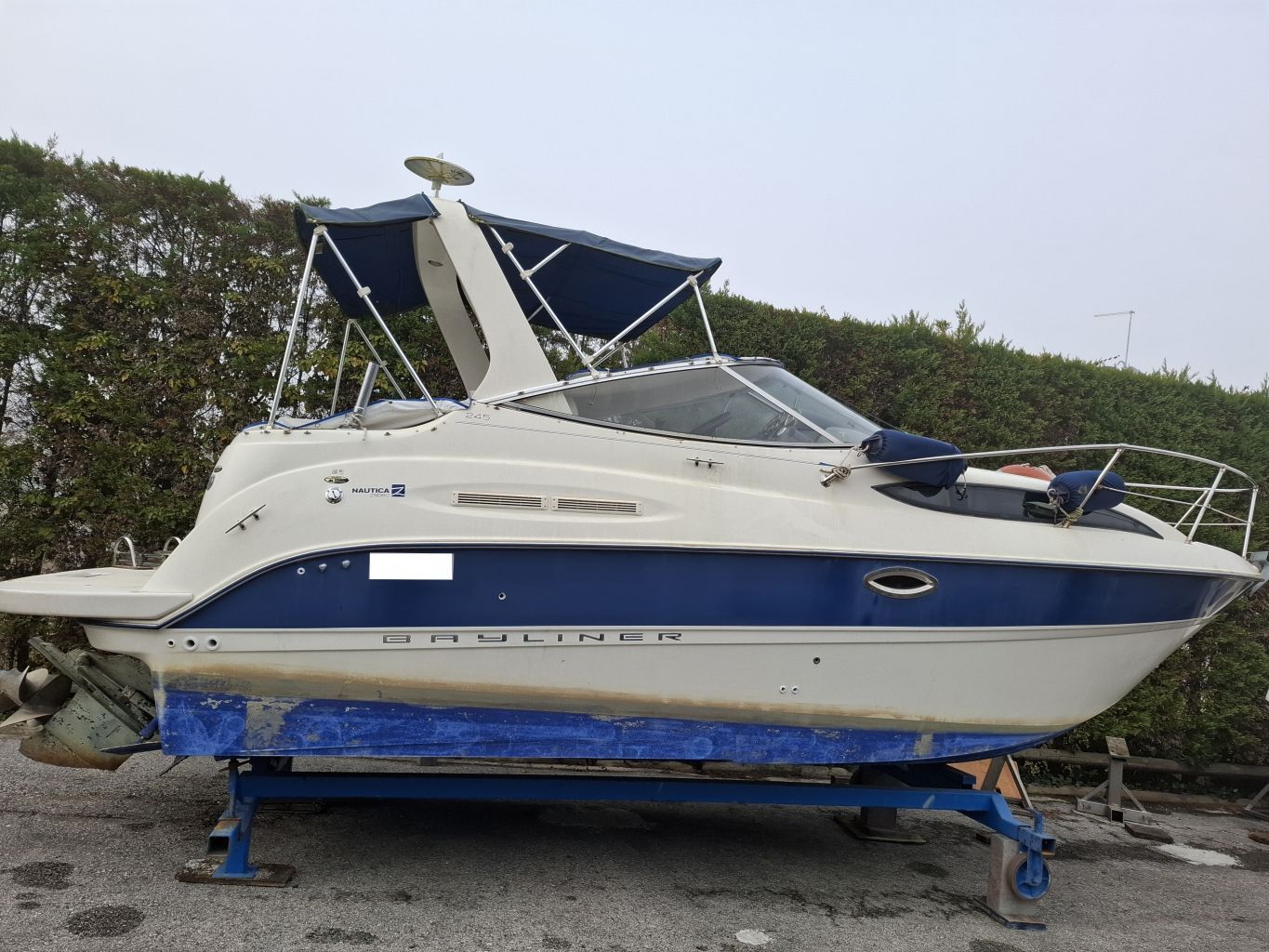 BAYLINER 245 CIERA SUNDBRIDGE - 2006