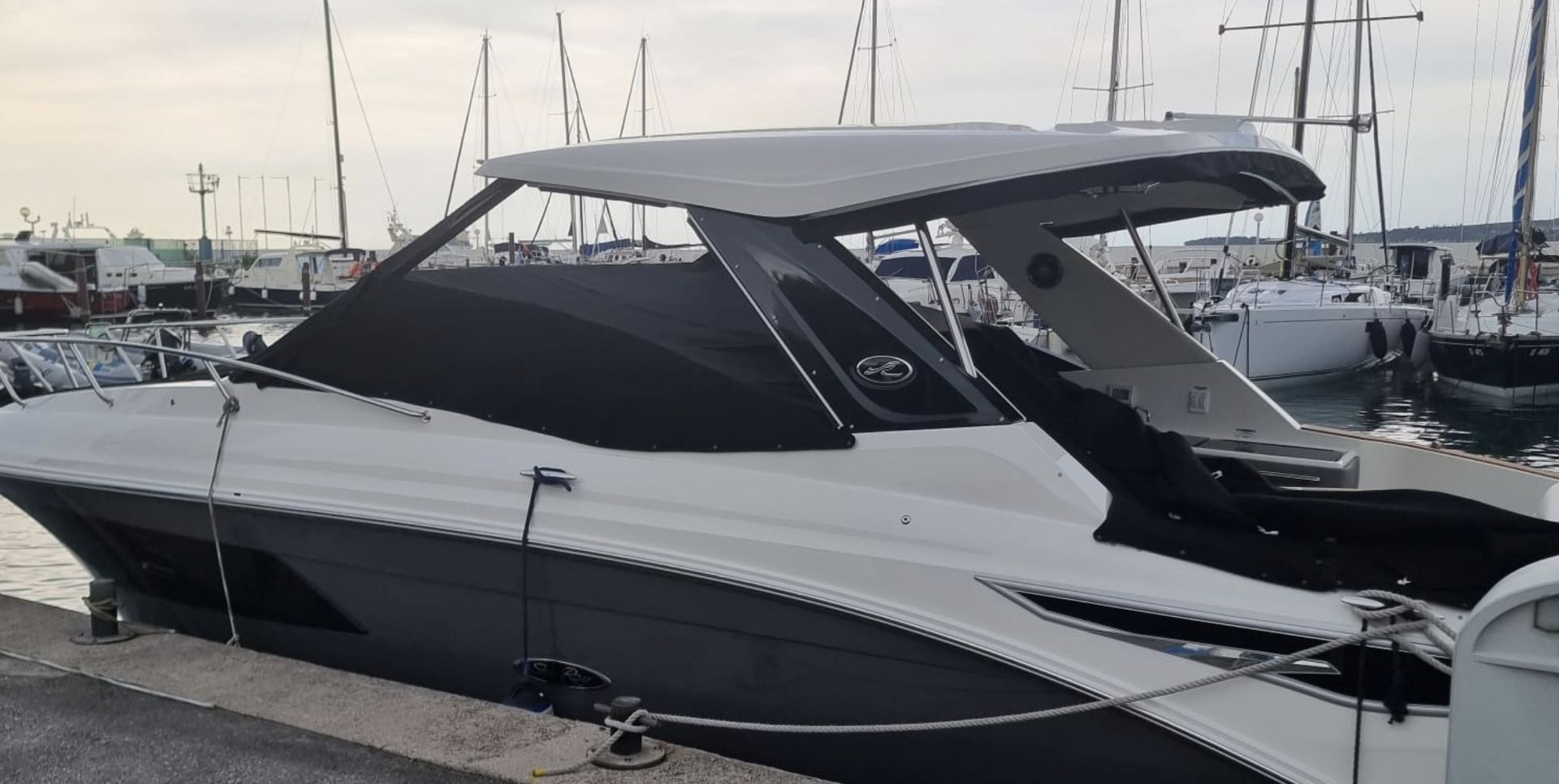 Sea Ray 320 SUNDANCER - 2022
