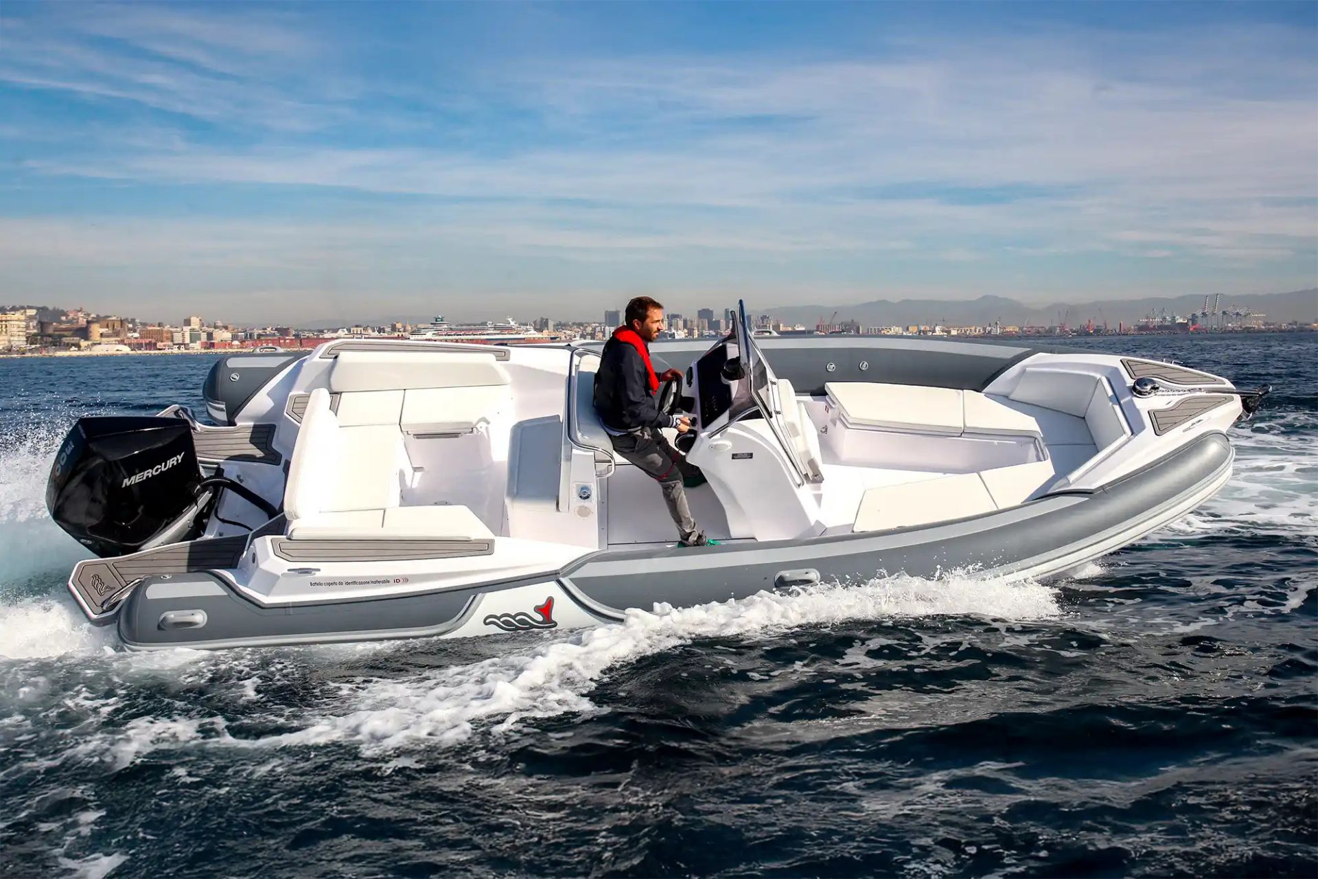 MV MARINE GT 27   Mercury F225 - 2026