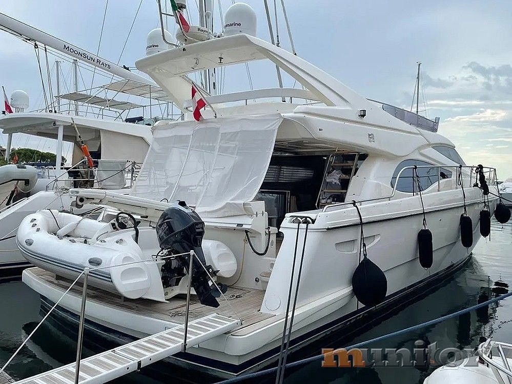Ferretti 591 Fly - 2005