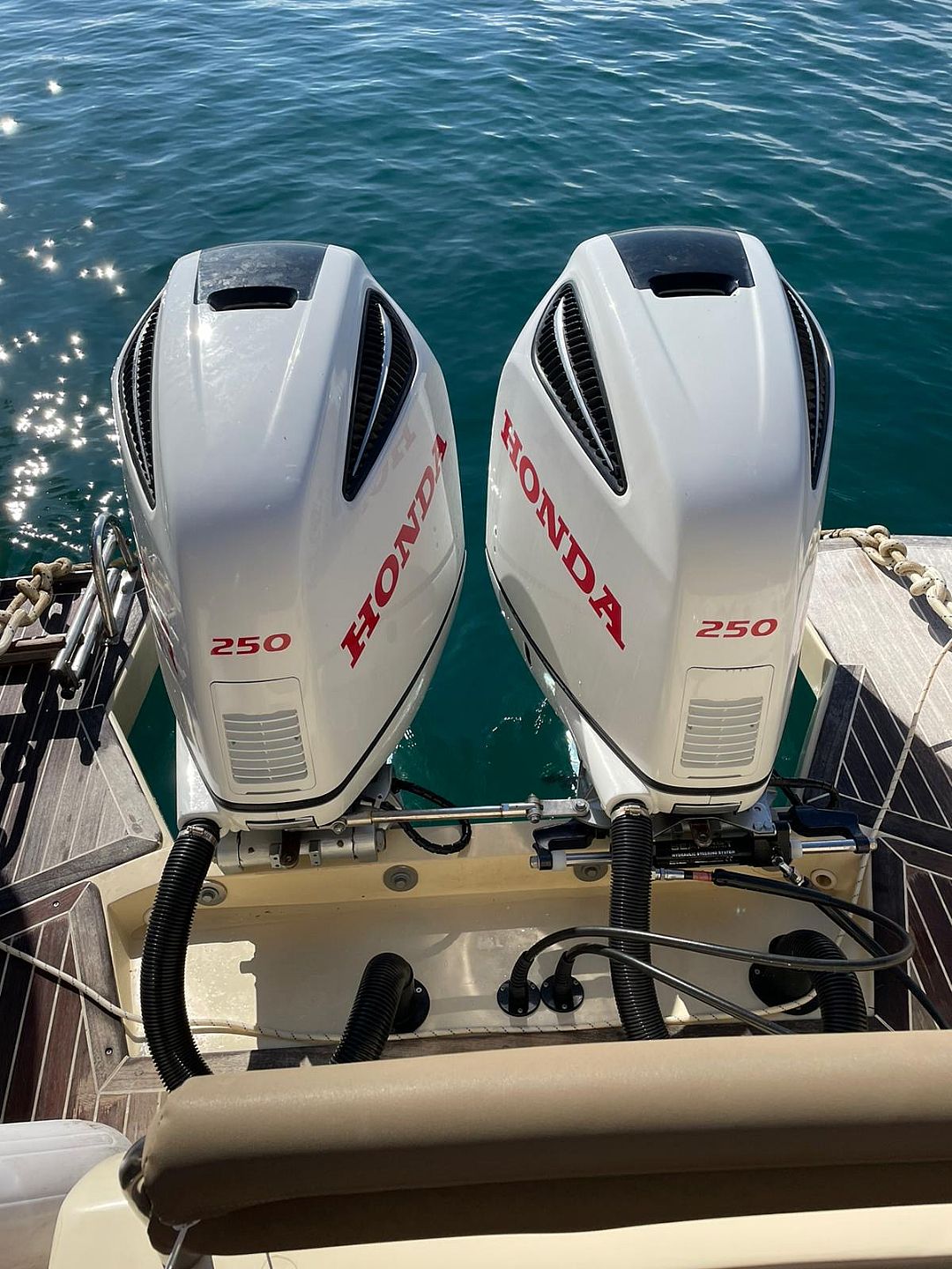 Solemar 32 OASI   2  HONDA 250 L.2018 UREDIM FINANCIRANJE - 2008
