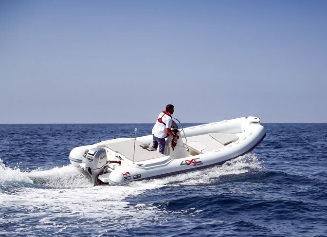 Altamarea 4XC HA20+Honda BF100 - 2025