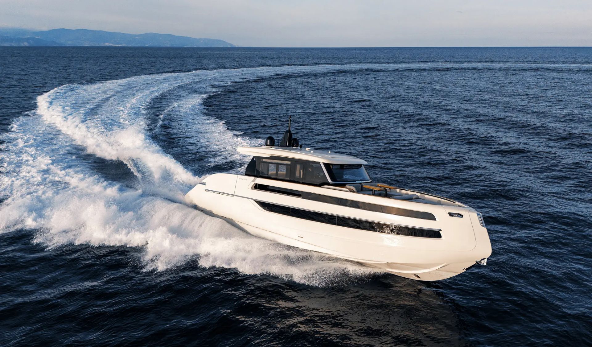 INVICTUS ST 550 - 2025