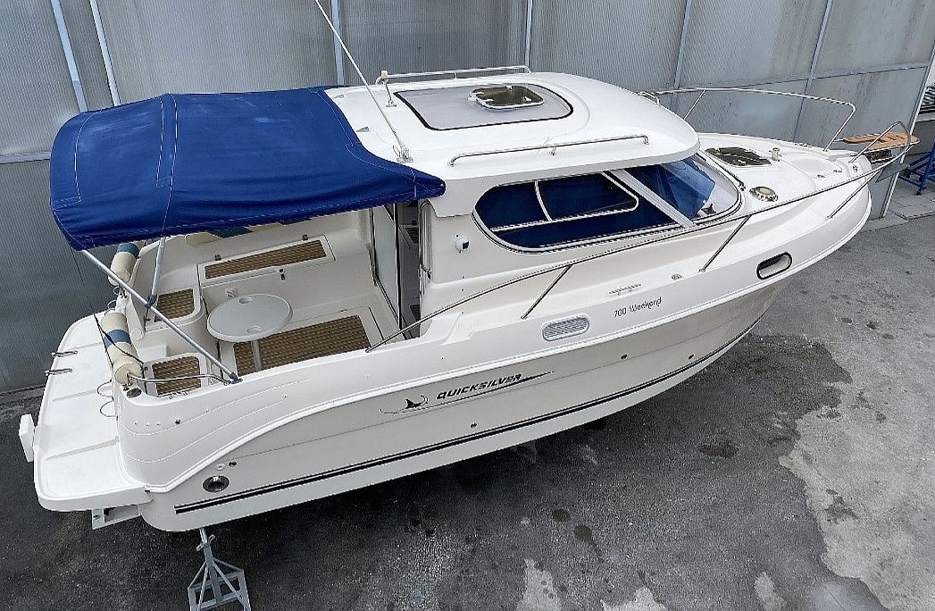 Quicksilver 700 Weekend Diesel - 2009