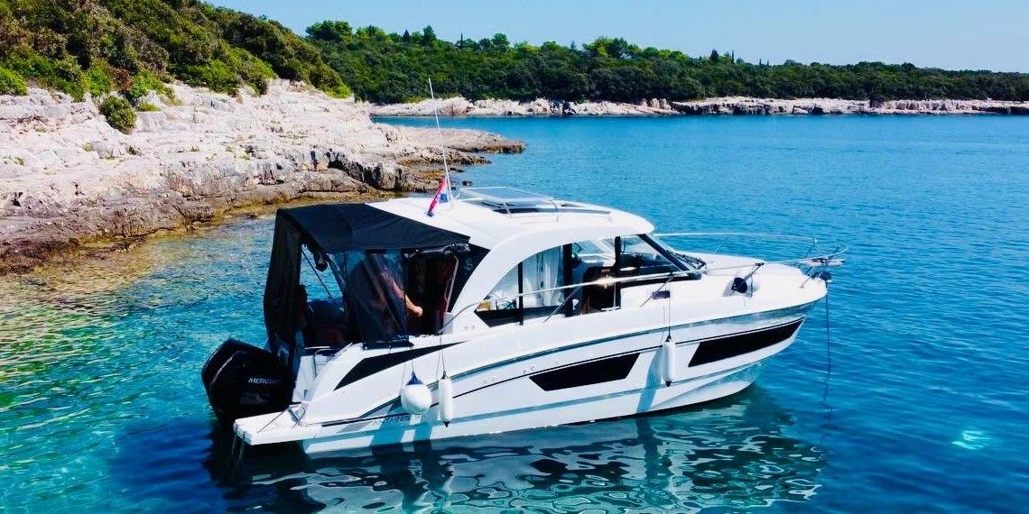 Beneteau Antares 9 - 2022