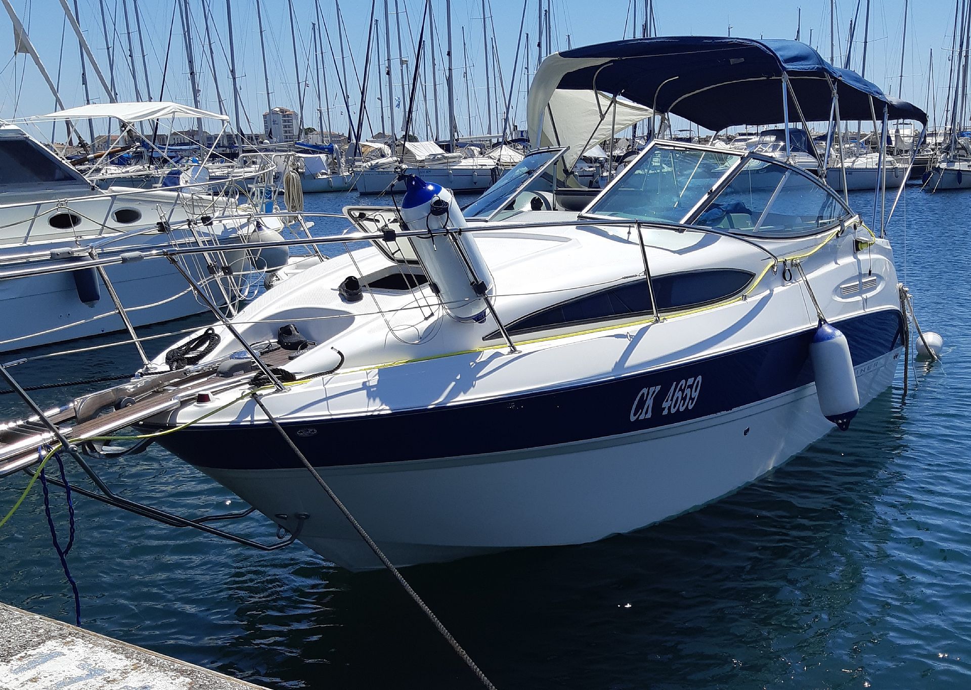 Bayliner + dvoosna prikolica 245 SB - 2007
