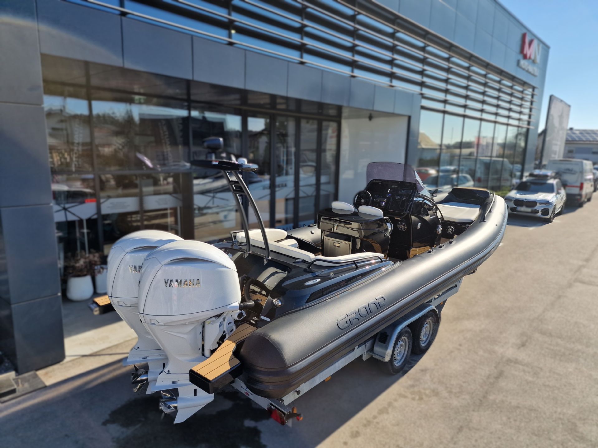 GRANDBOATS Grand G850HGLF Yamaha F200XSA TWIN - ODPRODAJA - 2025