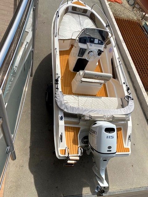 TRIMARCHI AMUNI 6.0 + SUZUKI 115BTL + PRIKOLICA (VSE NOVO) - 2025