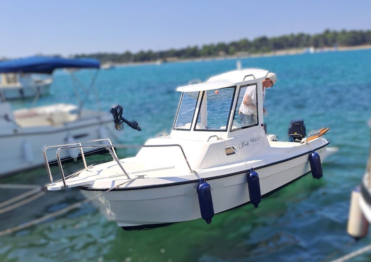 Calafatus Nika 17 Pilot - 2025
