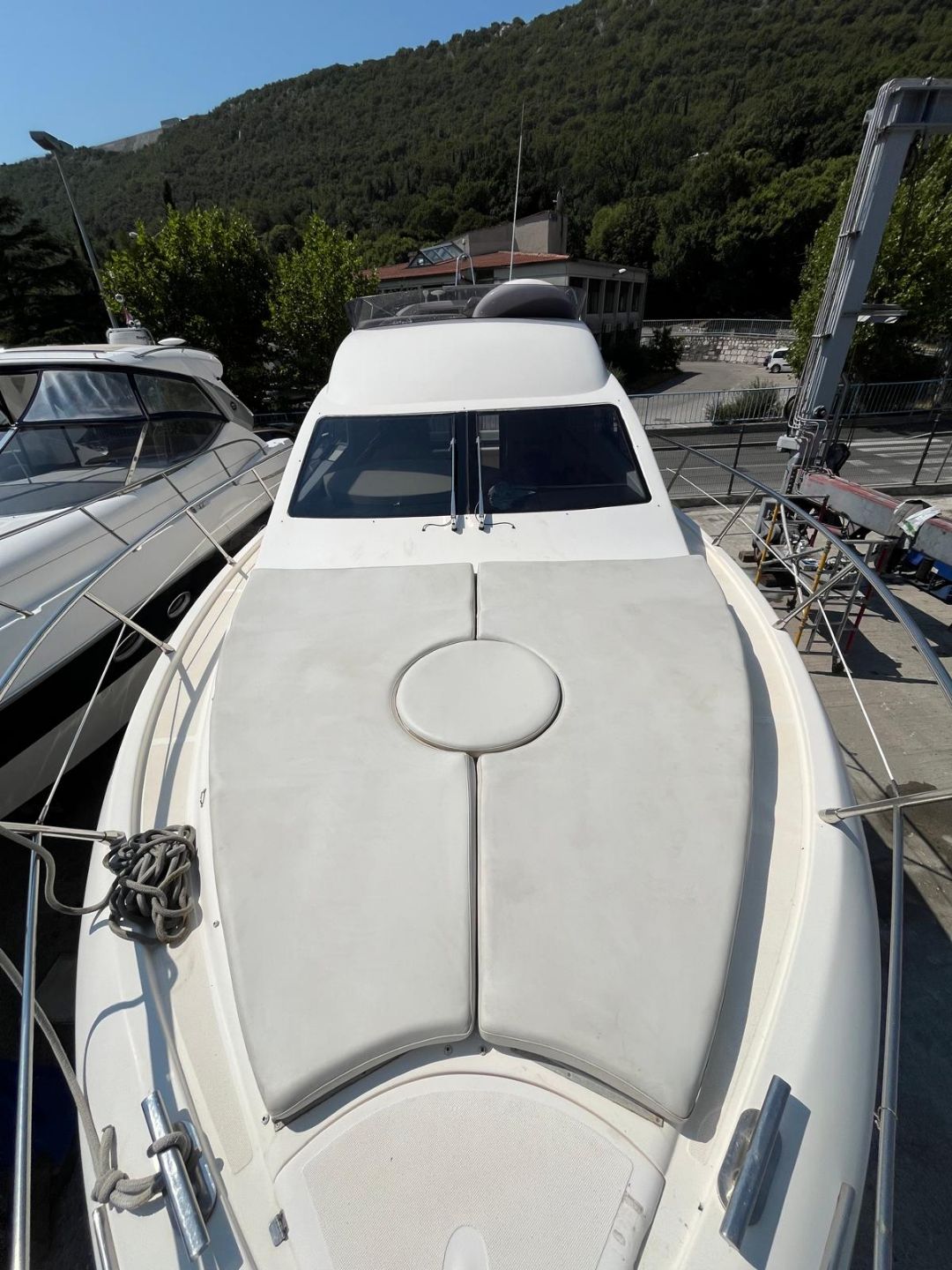 Intermare 43 fly- model 2008 - 2007 - for sale: 200000.-EUR