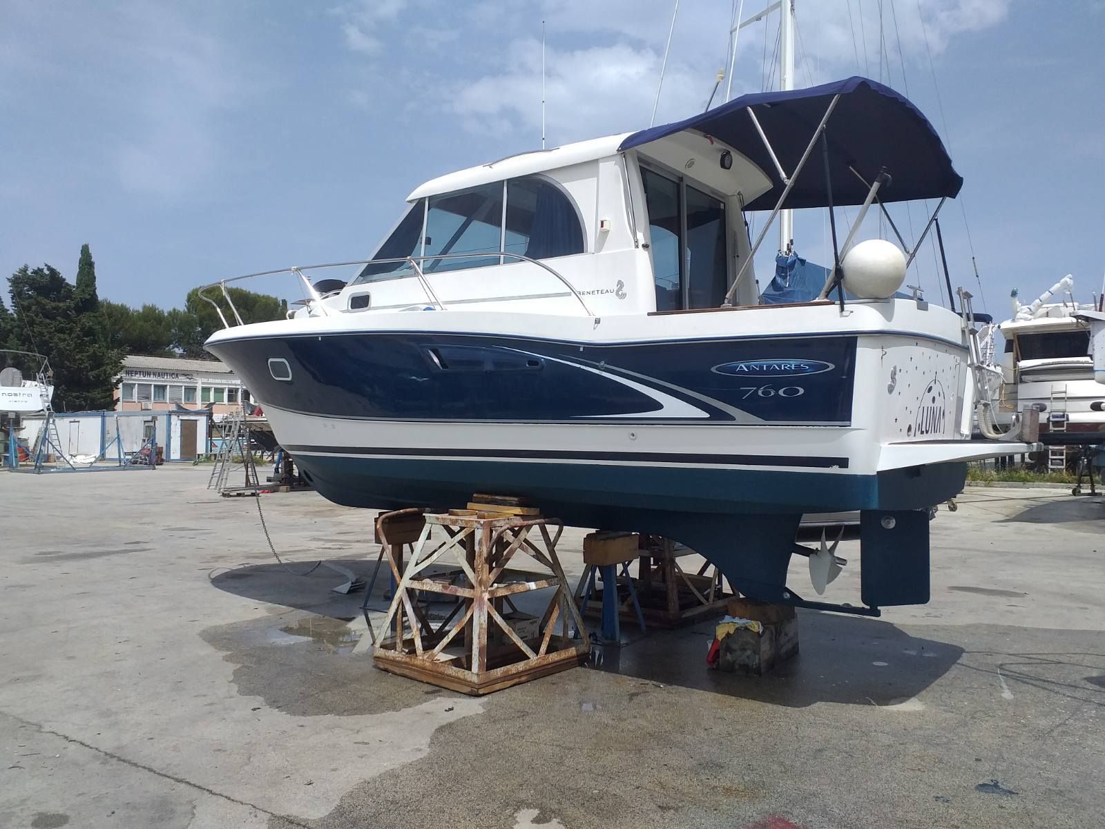 Beneteau Antares 760 - 2007