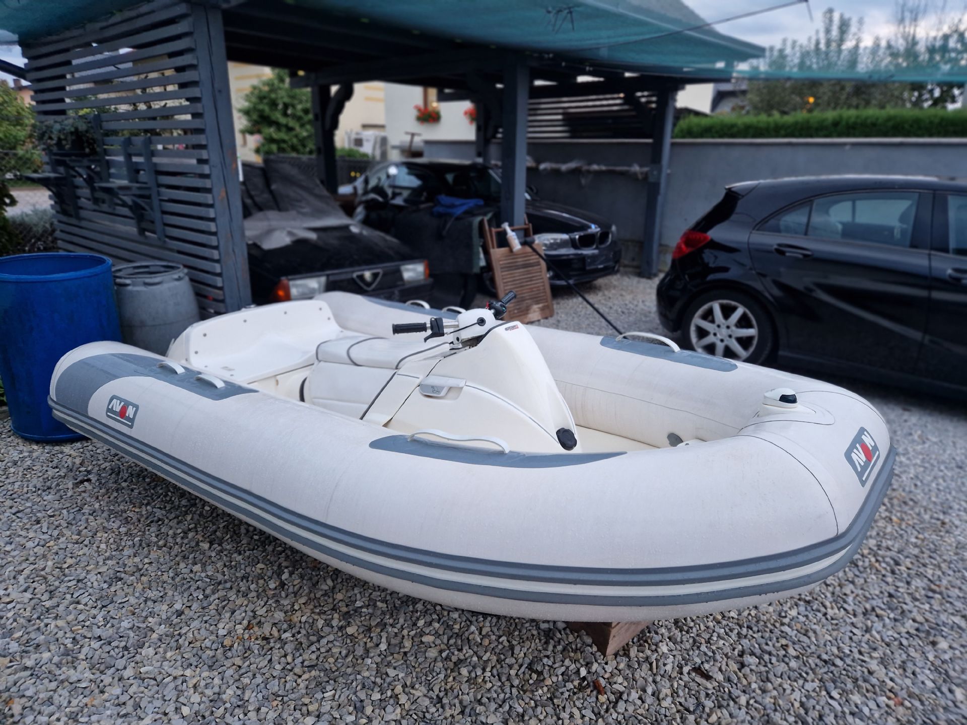 Zodiac SEASPORT AVON 320, YAMAHA 90PS - 2004
