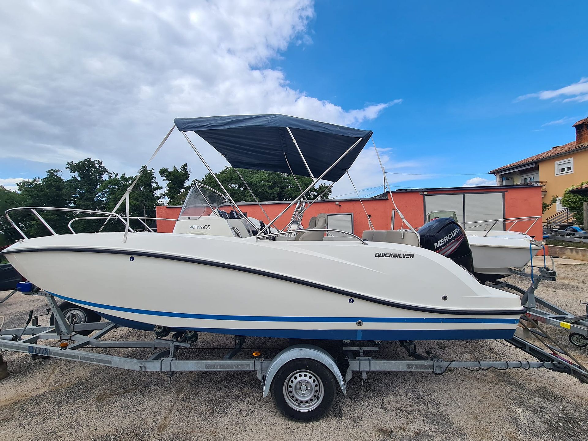 Quicksilver 605 ACTIV SUNDECK - 2016