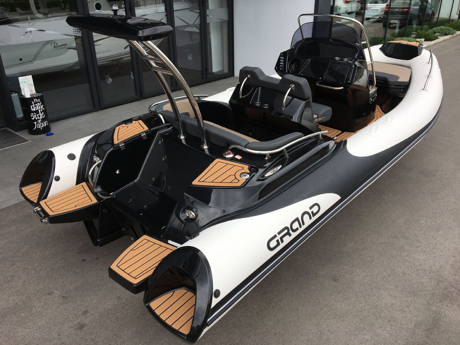 Grand G580HGLF Off White NA ZALOGI - 2025