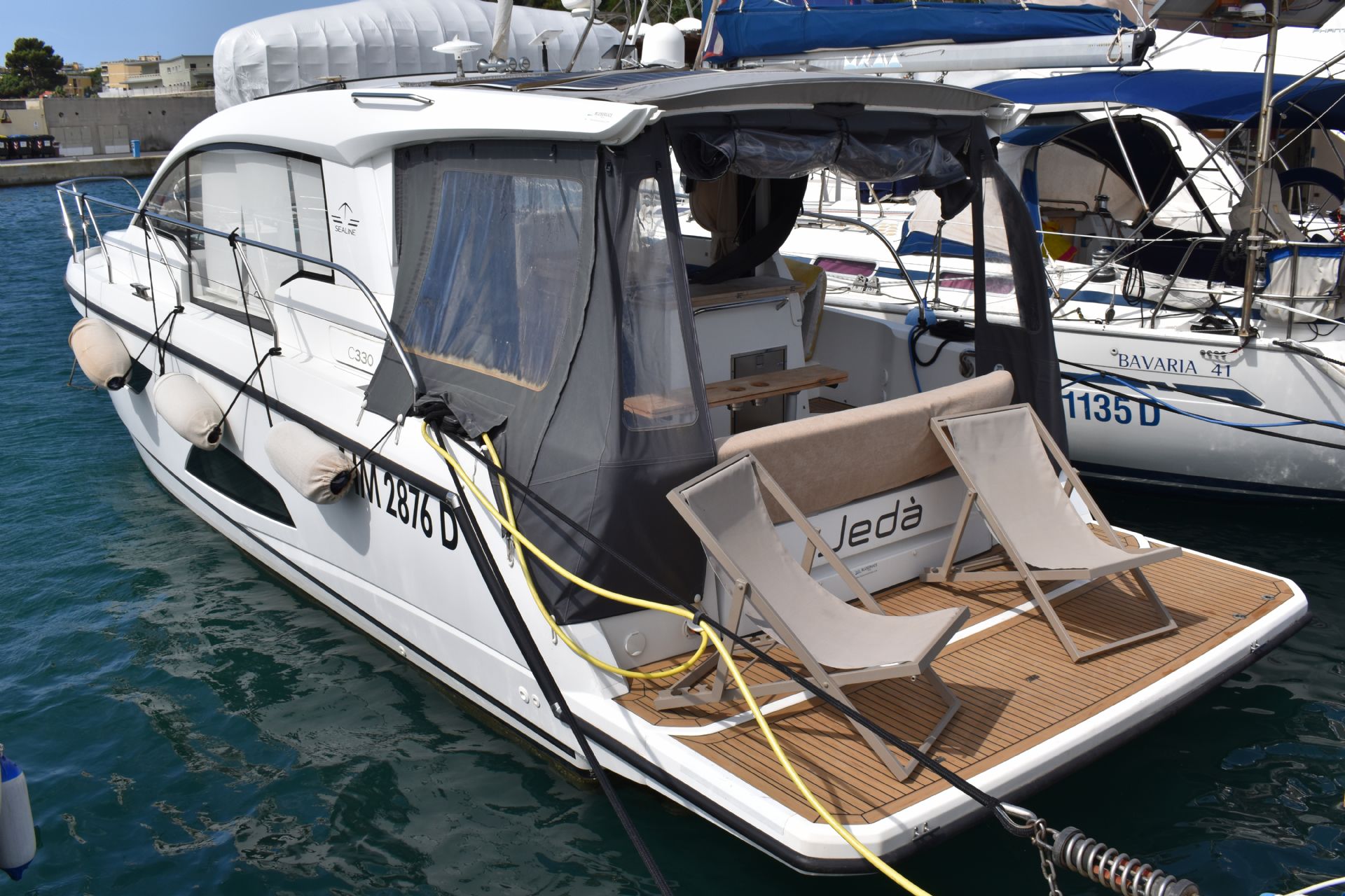 Sealine C330 - 2018