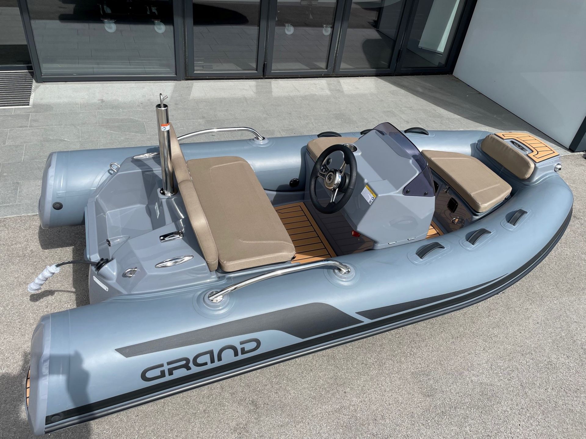 Grand G340HGNF Military Gray NA ZALOGI - 2025