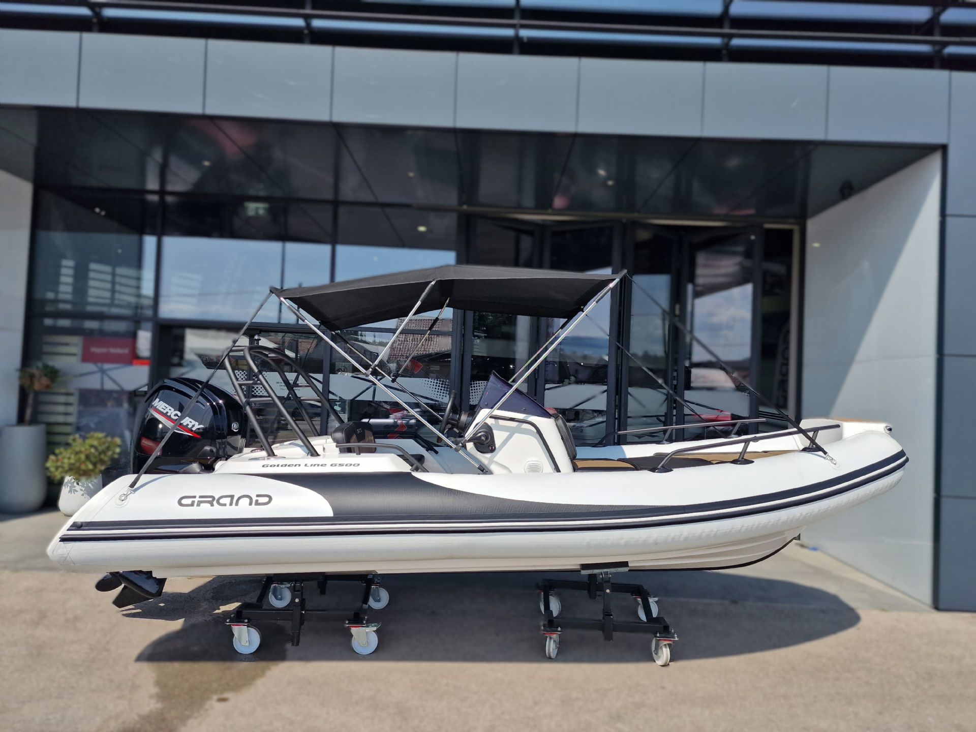 Grand G500 Off White Hypalon s F100 - 2025