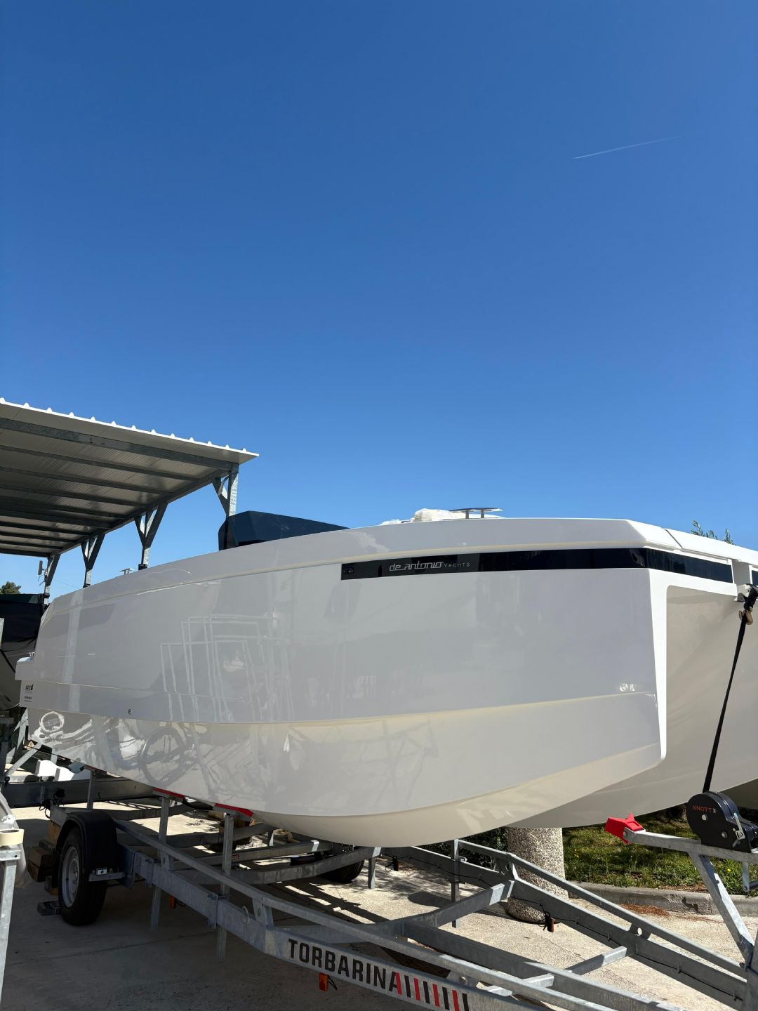 De Antonio Yachts E23 Open - 2025