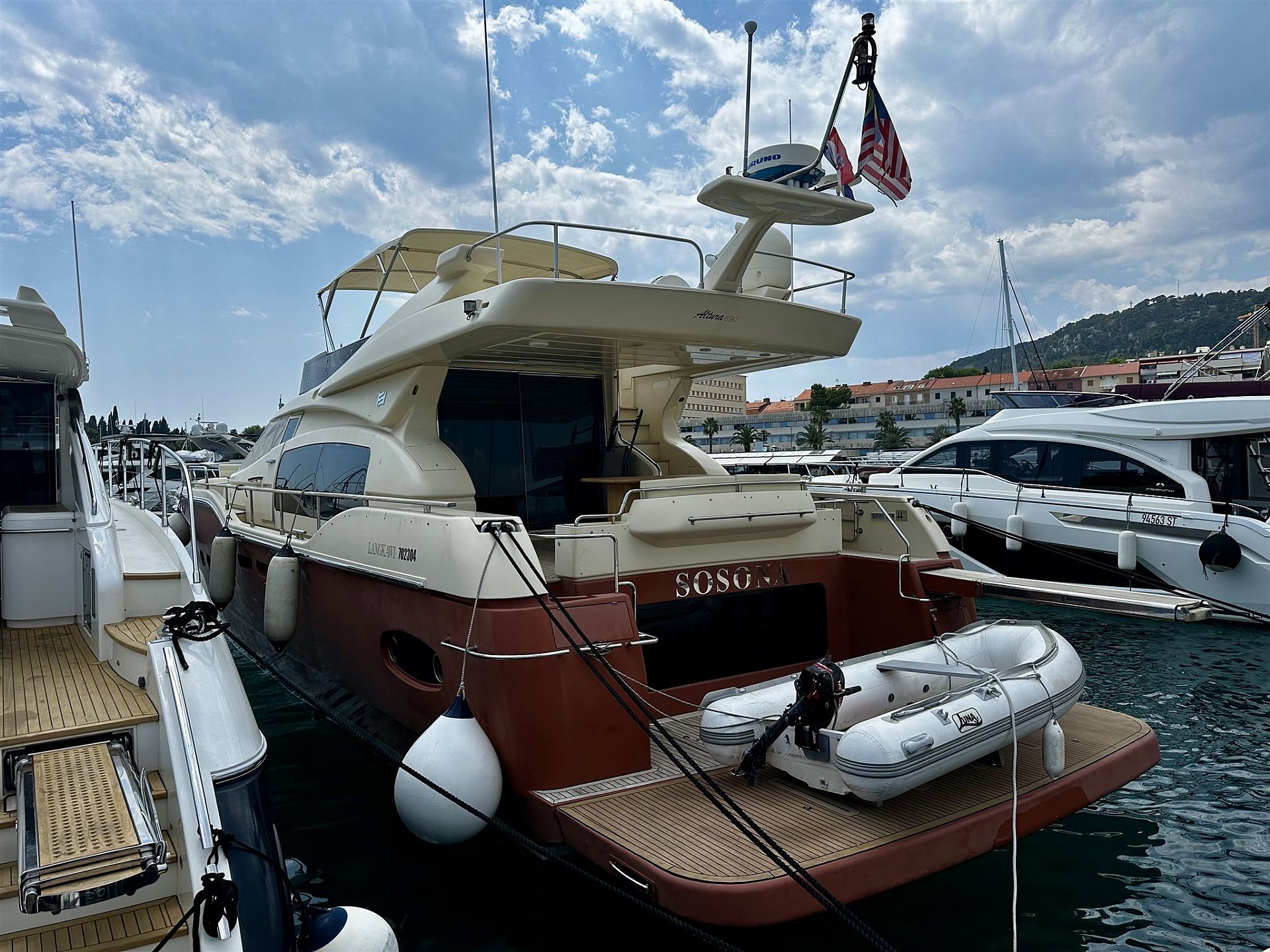 Ferretti ALTURA 690 - 2006