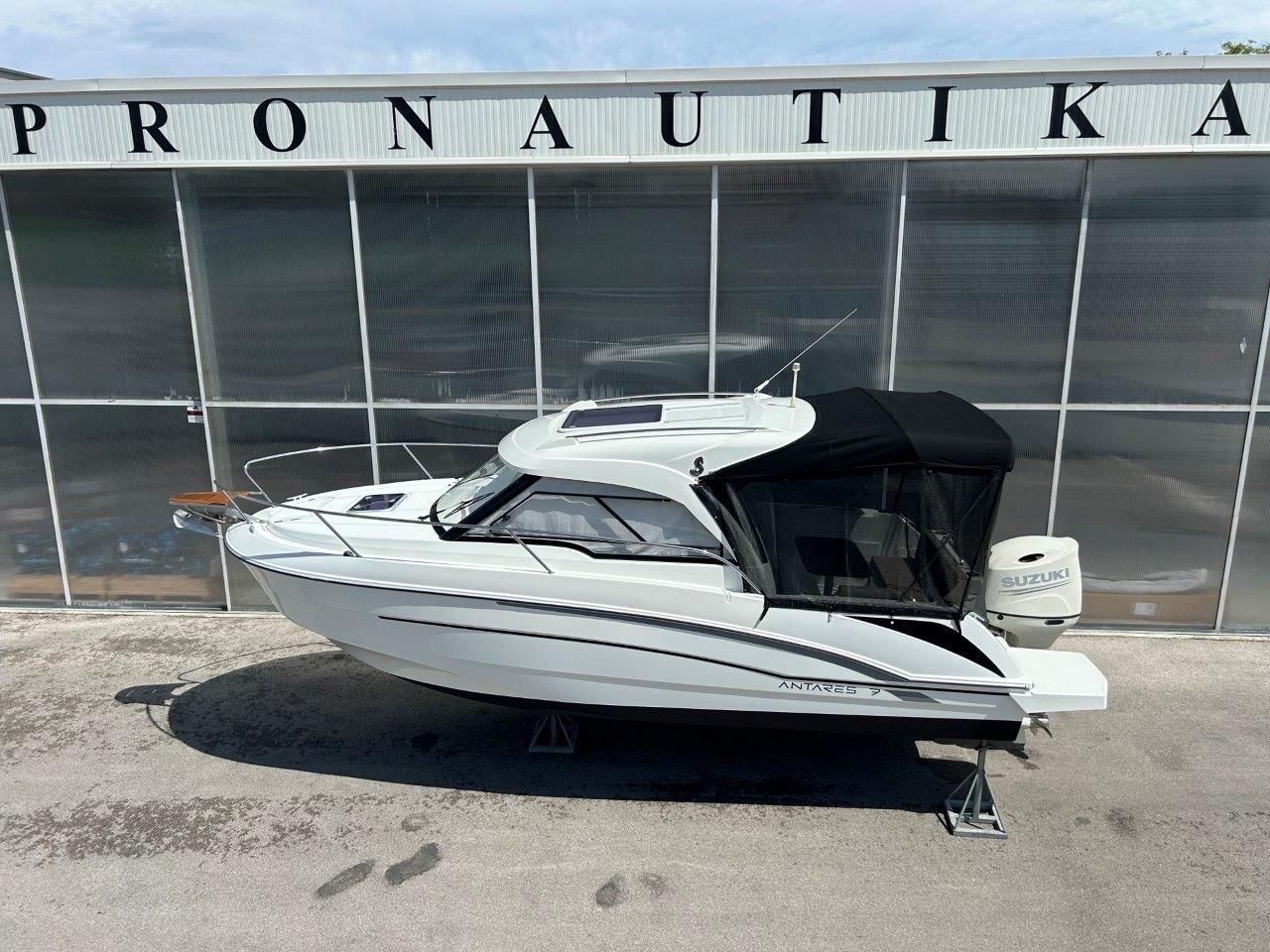 Beneteau Antares 7 OB - 2018 - for sale: 62999.-EUR