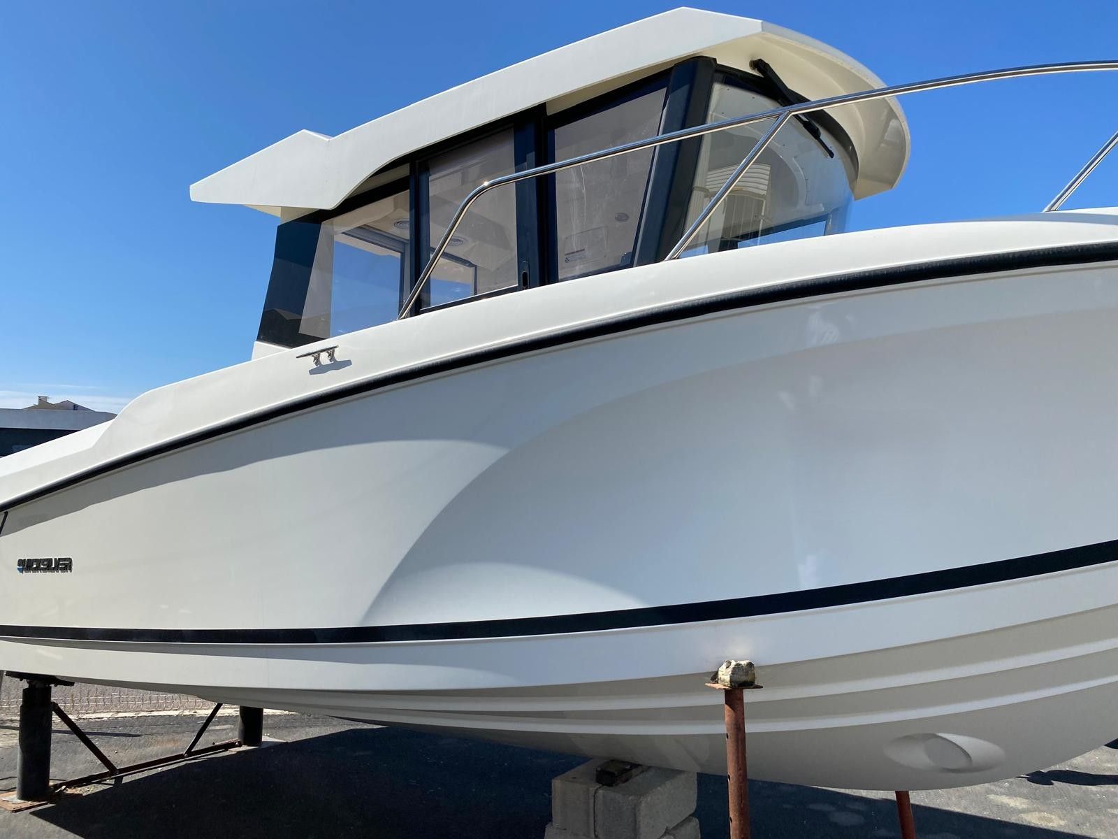 Quicksilver 705 PILOTHOUSE + MERCURY 150 + NOV - 2024