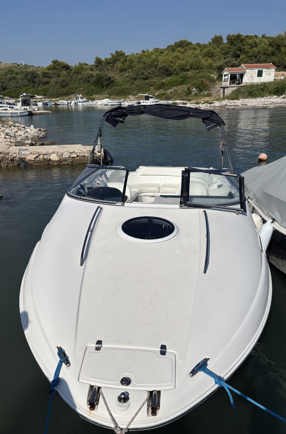 Regal 2450 Cuddy - 2007