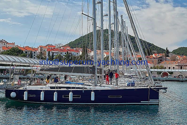 Dufour Exclusive 56 - 2017